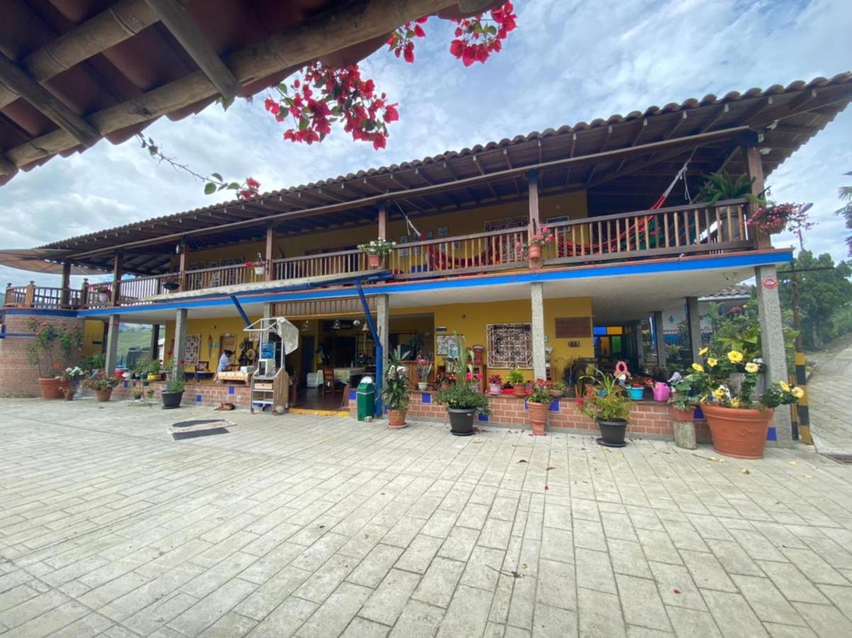 Castillo De Cascadas Finca Hotel Salamina Ngoại thất bức ảnh
