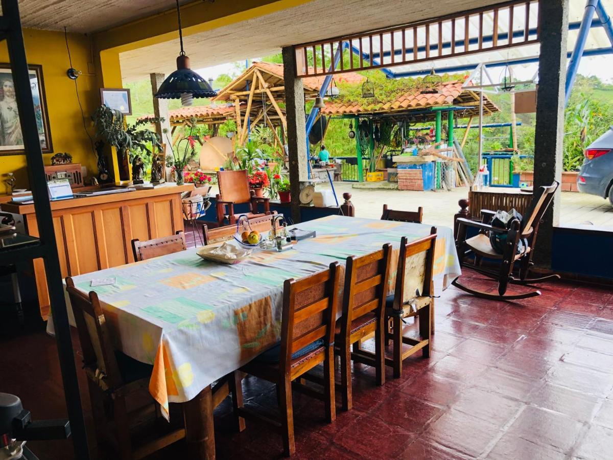 Castillo De Cascadas Finca Hotel Salamina Ngoại thất bức ảnh