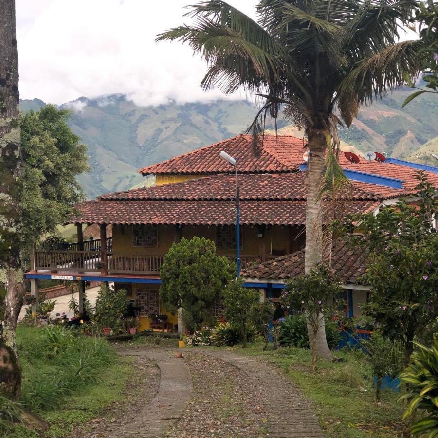 Castillo De Cascadas Finca Hotel Salamina Ngoại thất bức ảnh