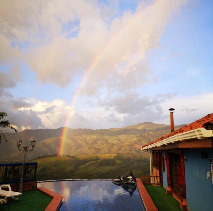 Castillo De Cascadas Finca Hotel Salamina Ngoại thất bức ảnh